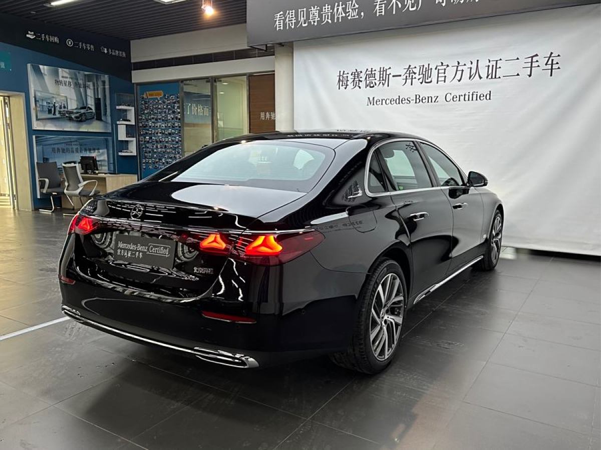 奔馳 奔馳E級  2025款 E 300 L 時尚型圖片