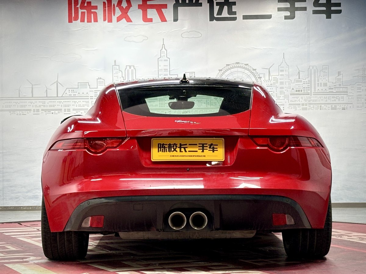 2016年9月捷豹 F-TYPE  2016款 3.0T 硬頂版