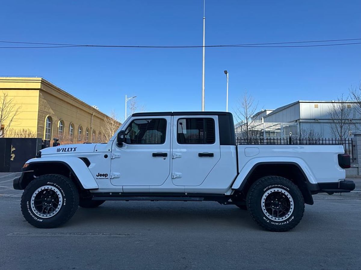 Jeep 角斗士  2023款 3.6L Overland圖片