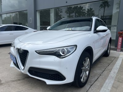 2019年8月 阿尔法·罗密欧 Stelvio 2.0T 200HP 豪华版图片