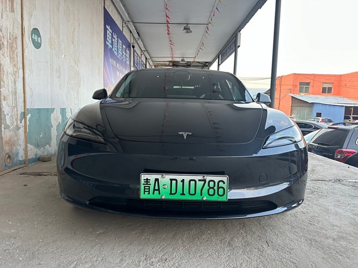 特斯拉 Model Y  2023款 后輪驅(qū)動(dòng)版圖片