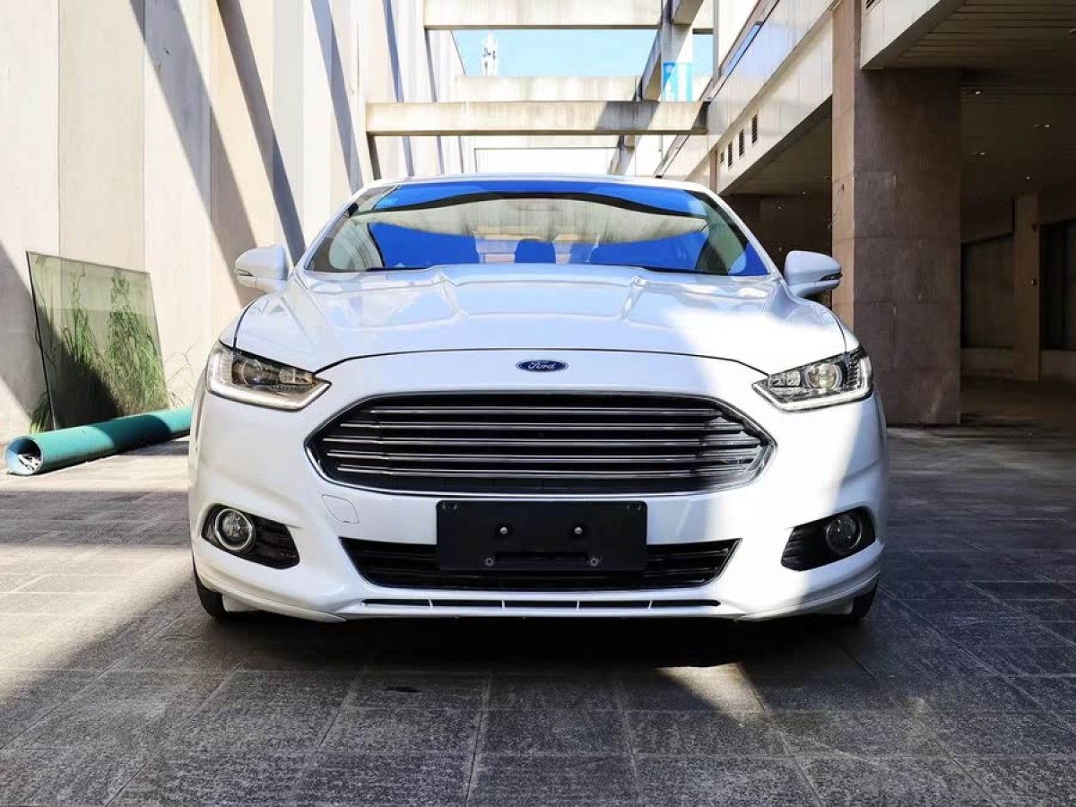 福特 蒙迪歐  2013款 2.0L GTDi200豪華型圖片