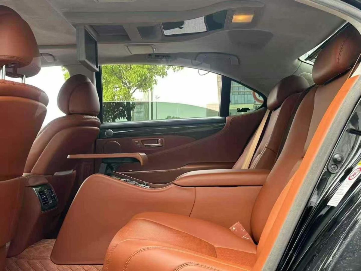 雷克薩斯 LS  2007款 600hL 尊貴版圖片