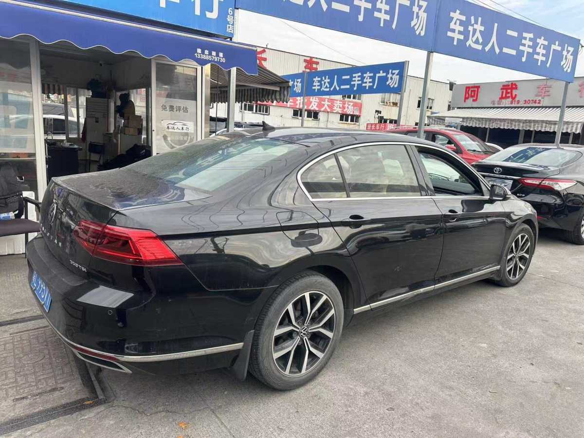 大眾 邁騰  2019款  330TSI DSG 領(lǐng)先型 國(guó)VI圖片