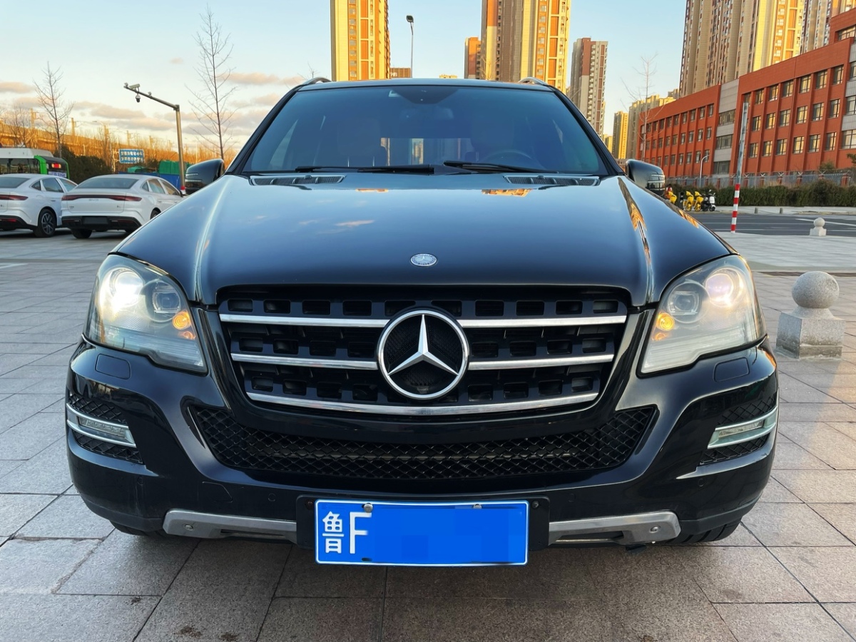 奔馳 ML級  2011款 ML350 3.5L 4MATIC 豪華型圖片