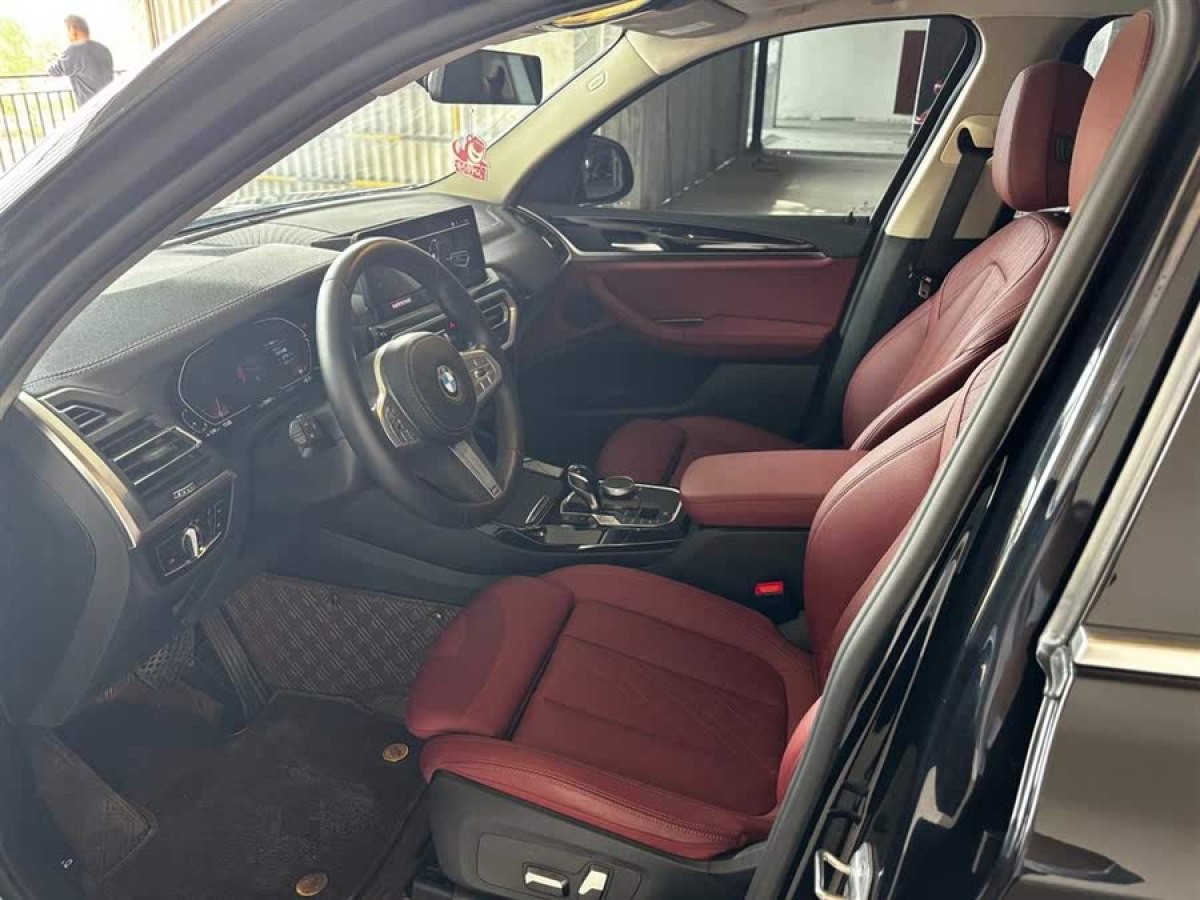 寶馬 寶馬X3  2022款 xDrive30i 領(lǐng)先型 M曜夜套裝圖片