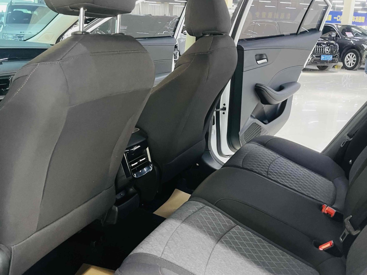 榮威 i5  2023款 1.5L 手動舒享版圖片