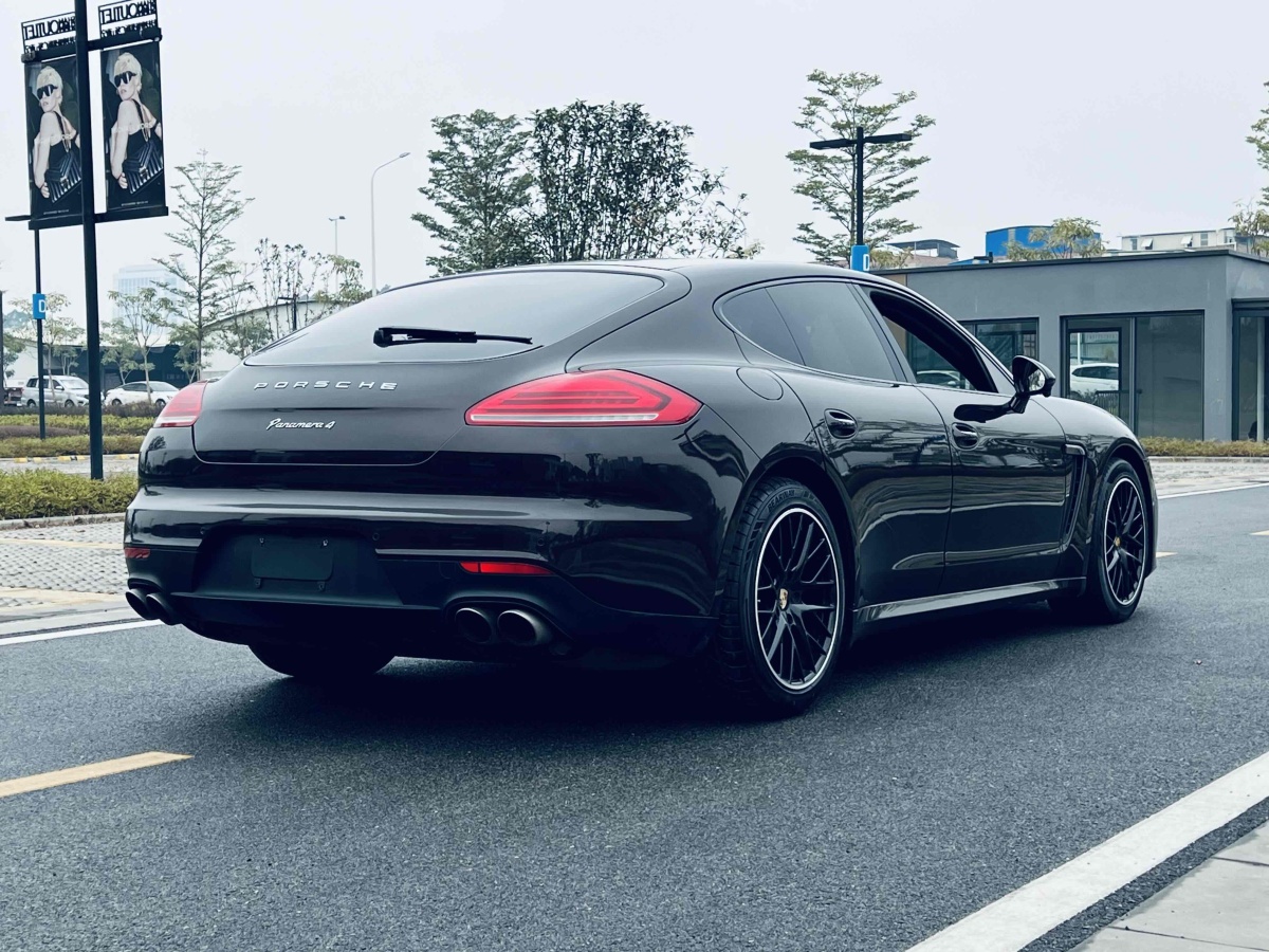 保時(shí)捷 Panamera  2014款 Panamera 4 3.0T圖片