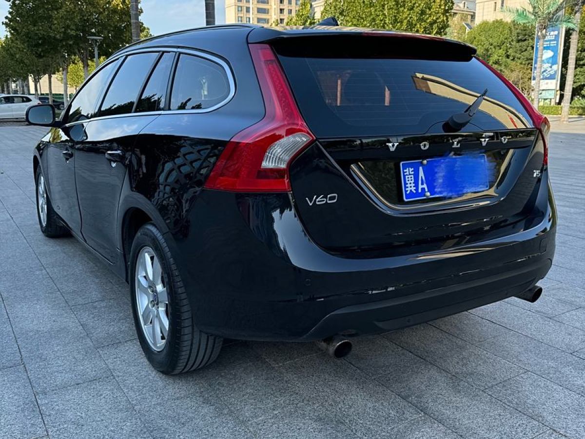 沃爾沃 V60  2013款 T5 智尚版圖片