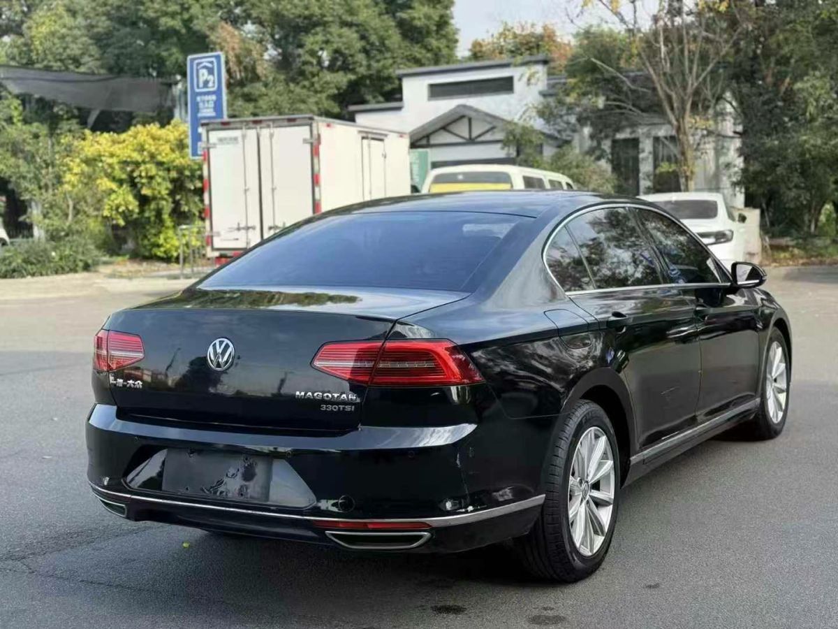 大眾 邁騰  2019款 280TSI DSG 領(lǐng)先型圖片