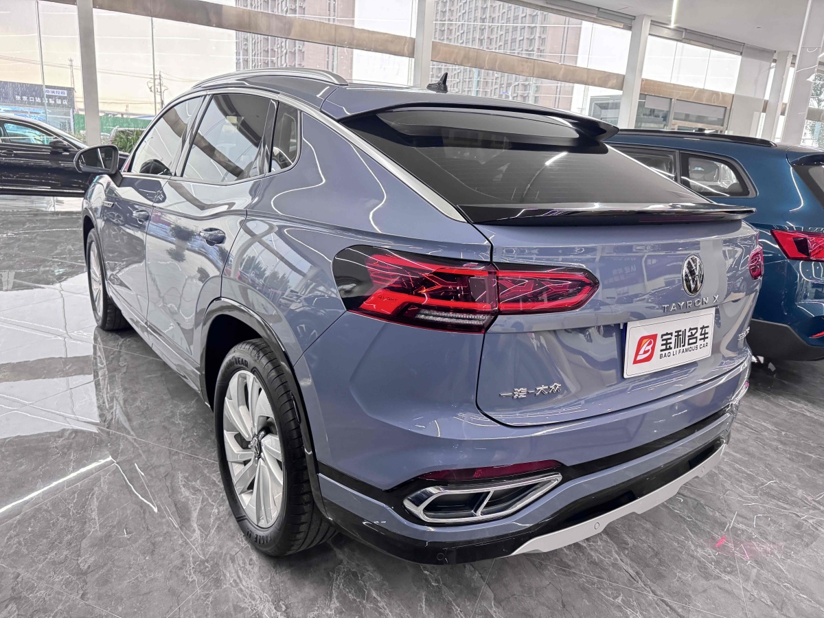 大眾 探岳X  2020款 330TSI 兩驅(qū)尊貴智聯(lián)版圖片