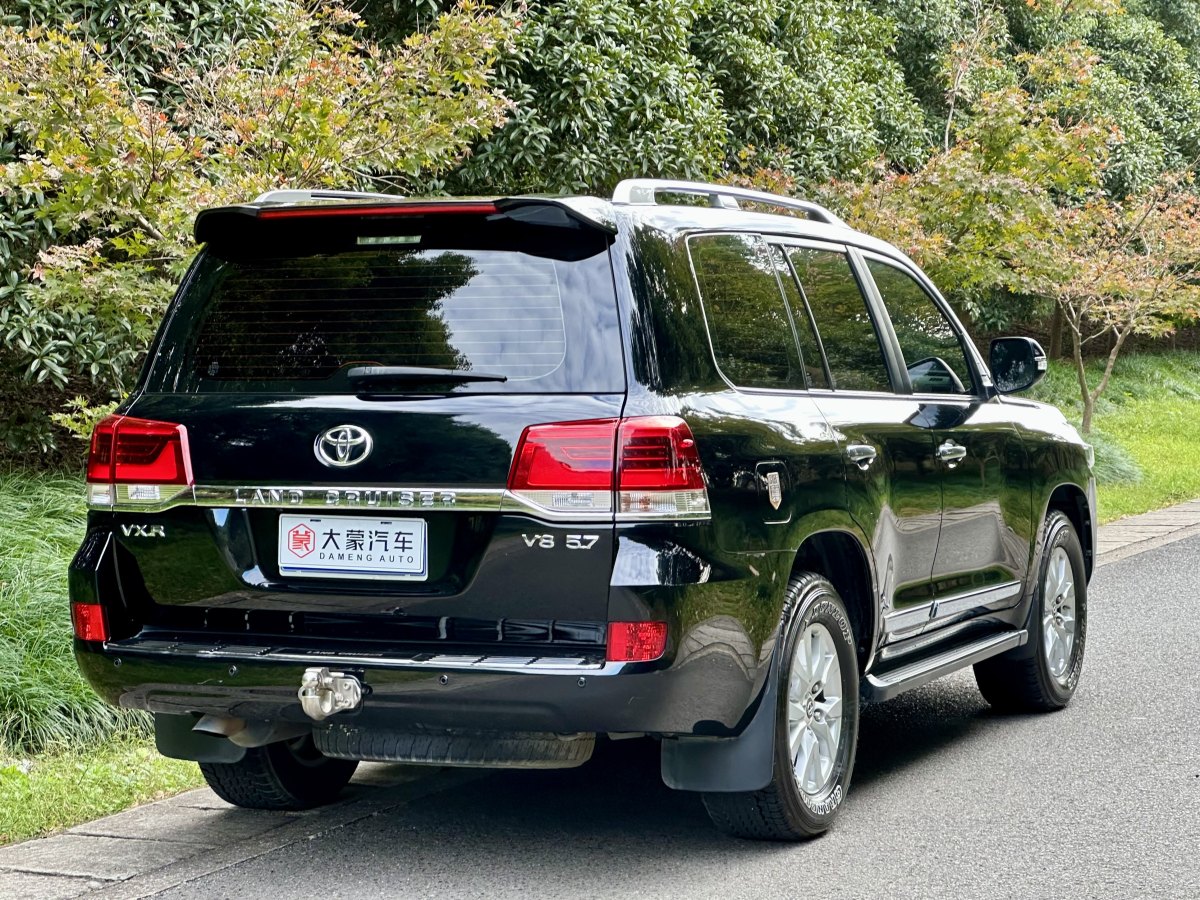 豐田 蘭德酷路澤  2018款 5.7L VX-R 12氣 底升(中東版)圖片