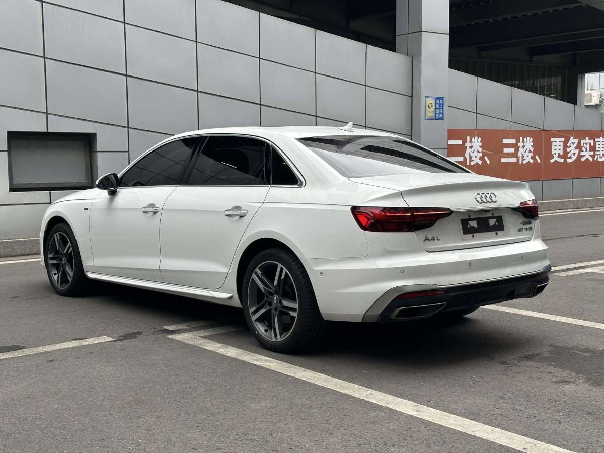 奧迪 奧迪A4L  2020款 40 TFSI 豪華動感型圖片