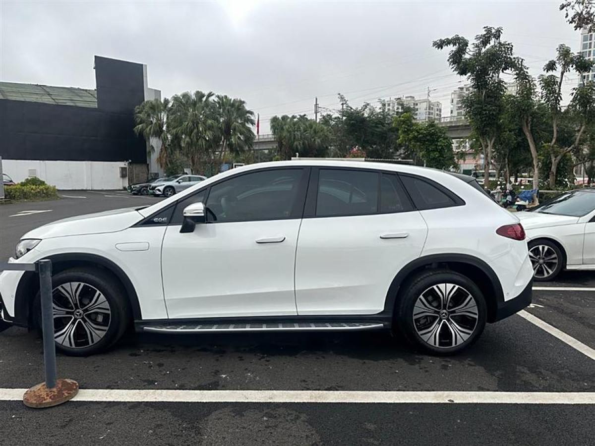 奔馳 奔馳EQE SUV  2023款 350 4MATIC 豪華版圖片