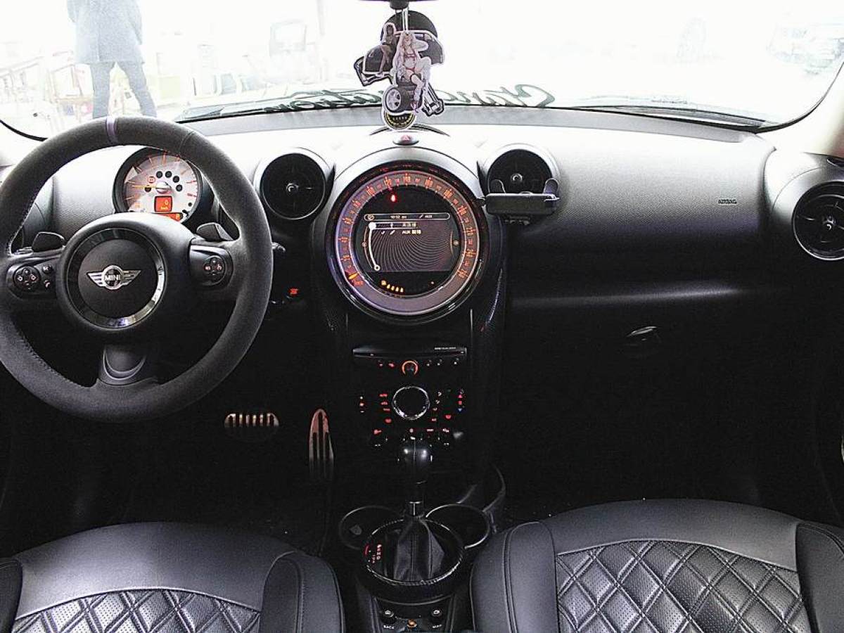 2015年1月MINI COUNTRYMAN  2014款 1.6T COOPER S