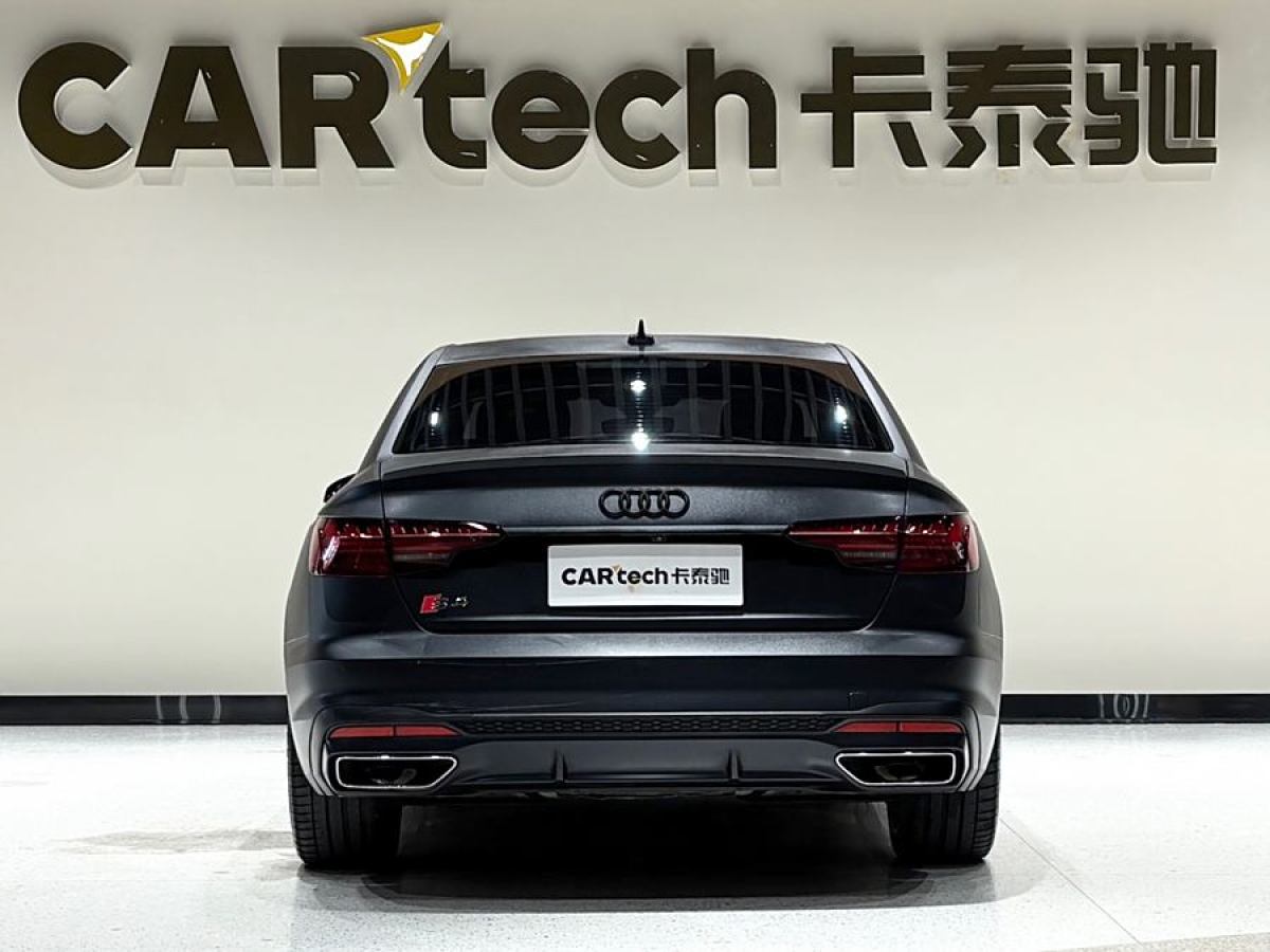 2021年2月奧迪 奧迪A4L  2020款 45 TFSI quattro 臻選動感型