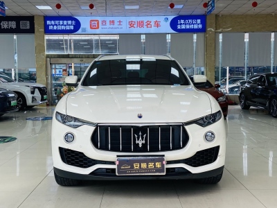 2019年03月 瑪莎拉蒂 Levante 3.0T 350Hp 經(jīng)典版圖片