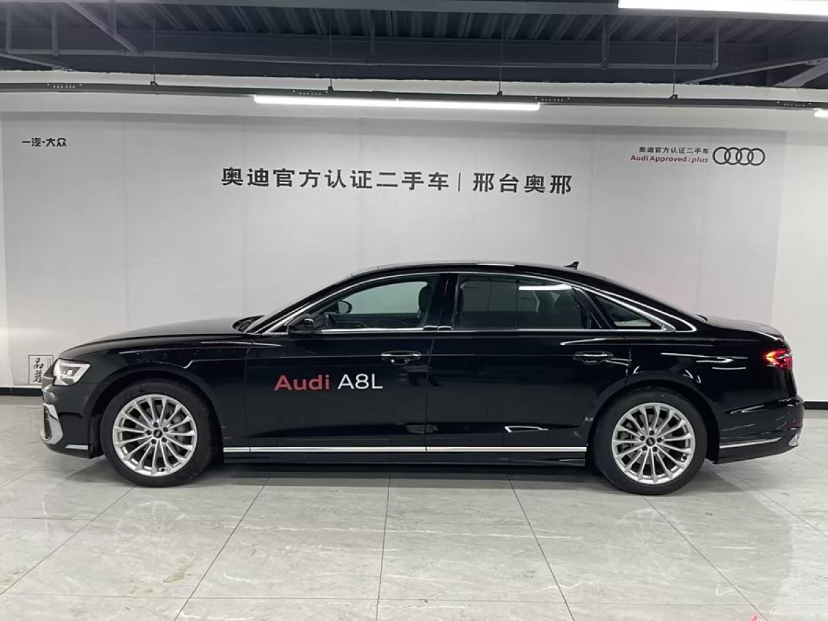 奧迪 奧迪A8  2023款 A8L 45 TFSI quattro 豪華型圖片