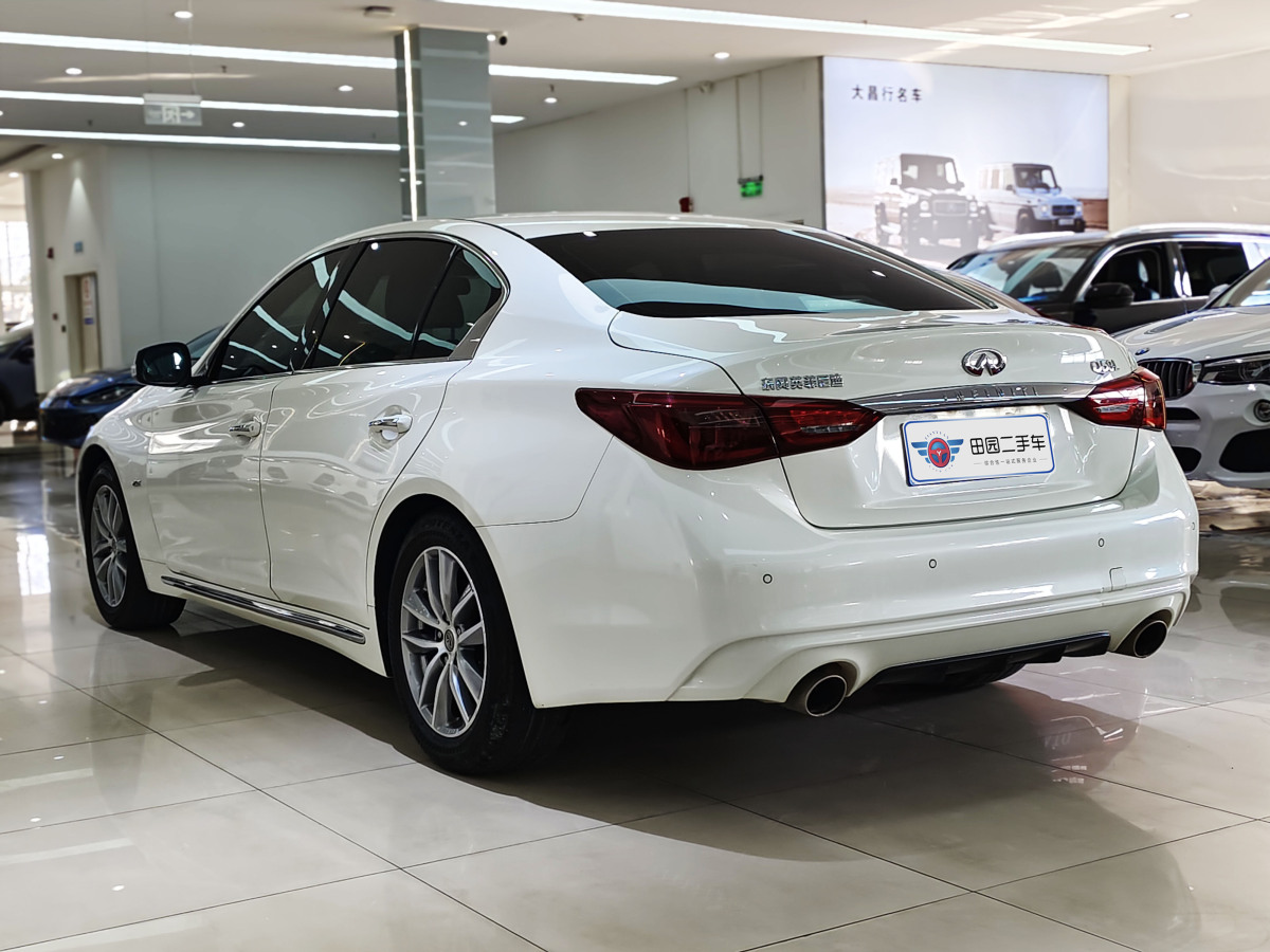 英菲尼迪 Q50L  2022款 2.0T 舒適版圖片