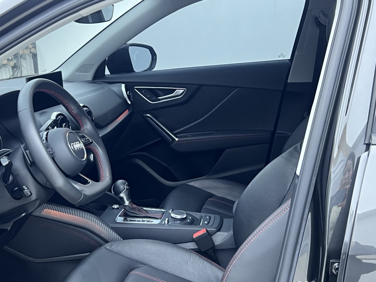 奧迪 奧迪Q2L  2024款 改款 35TFSI 進取動感型圖片