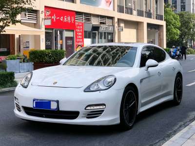 2012年9月 保時(shí)捷 Panamera Panamera 4 3.6L圖片