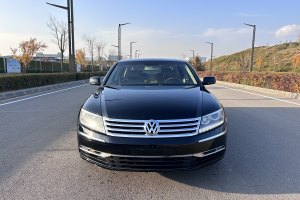 辉腾 大众 3.6L V6 4座加长Individual版