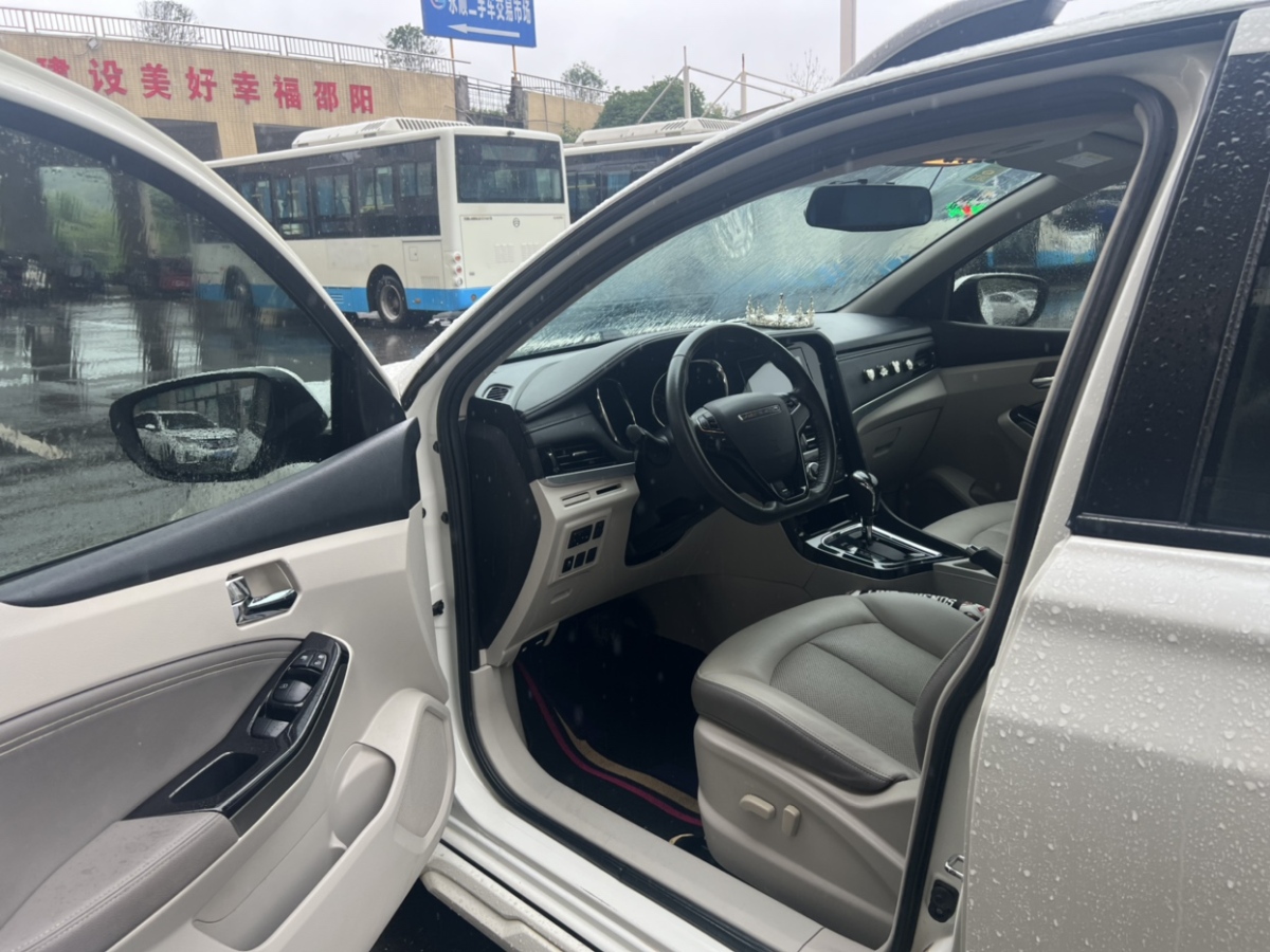 啟辰 T70  2018款 2.0L CVT睿享版圖片