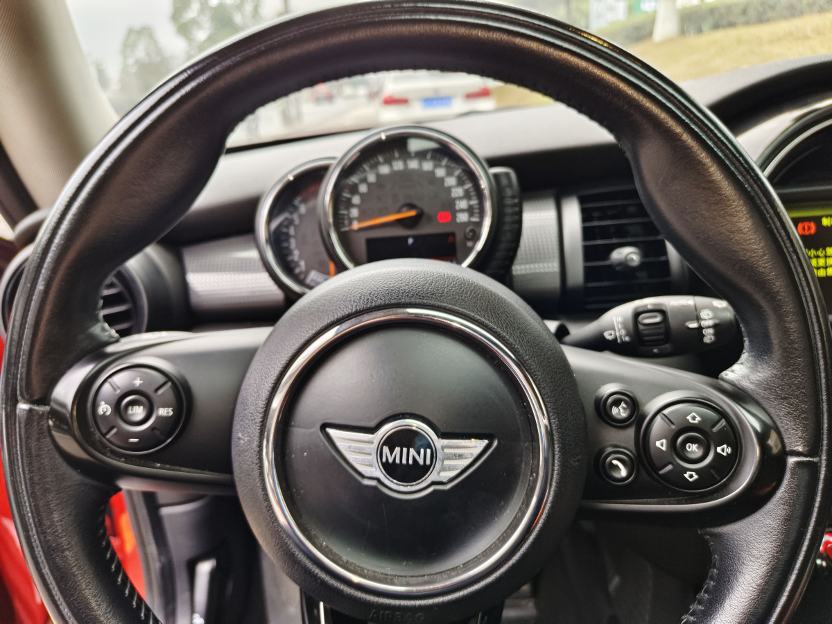 MINI MINI  2014款 1.5T COOPER Fun圖片