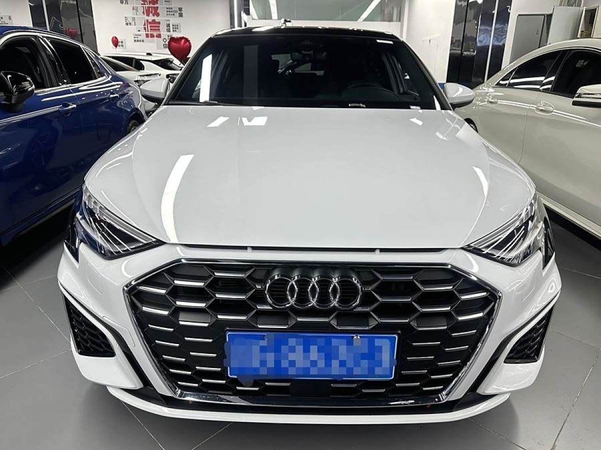 奧迪 奧迪A3  2023款 改款 Sportback 35 TFSI 時(shí)尚運(yùn)動(dòng)型圖片