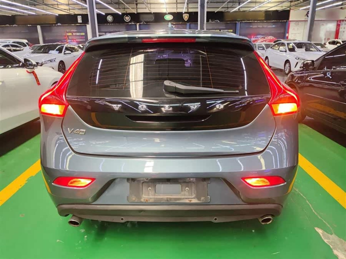 沃爾沃 V40  2013款 2.0T 智雅版圖片