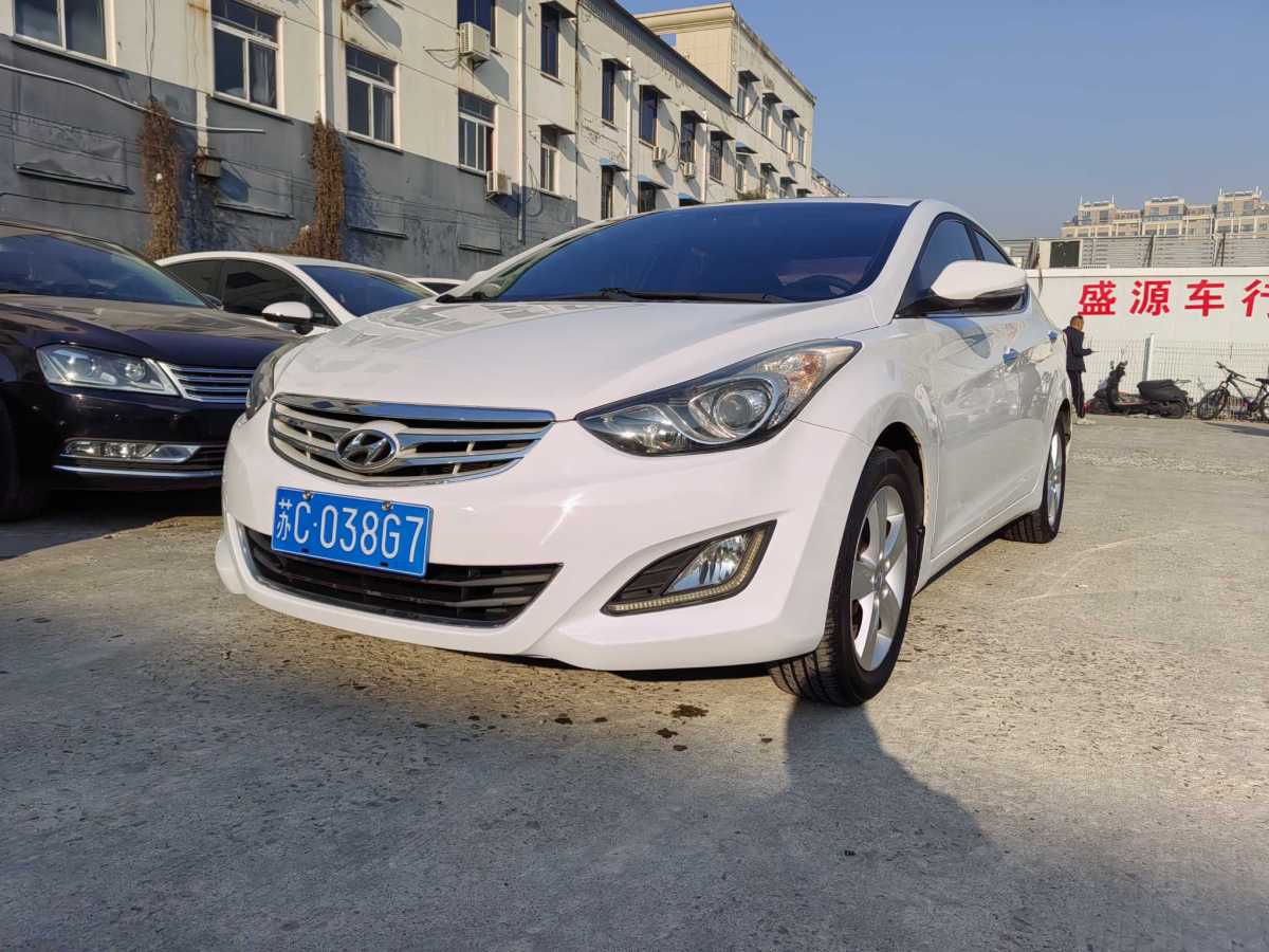 現(xiàn)代 朗動  2013款 1.6L 自動尊貴型圖片