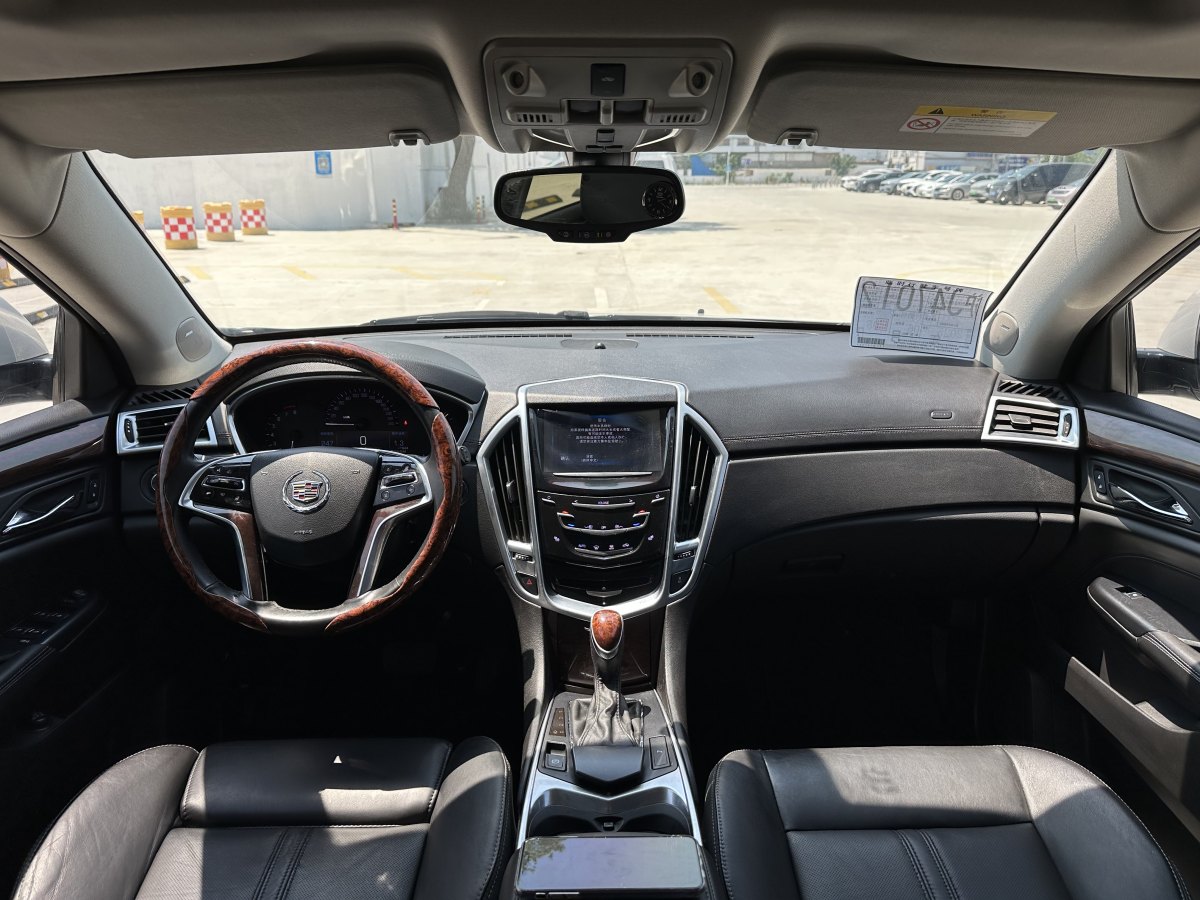 凱迪拉克 SRX  2015款 3.0L 精英型圖片