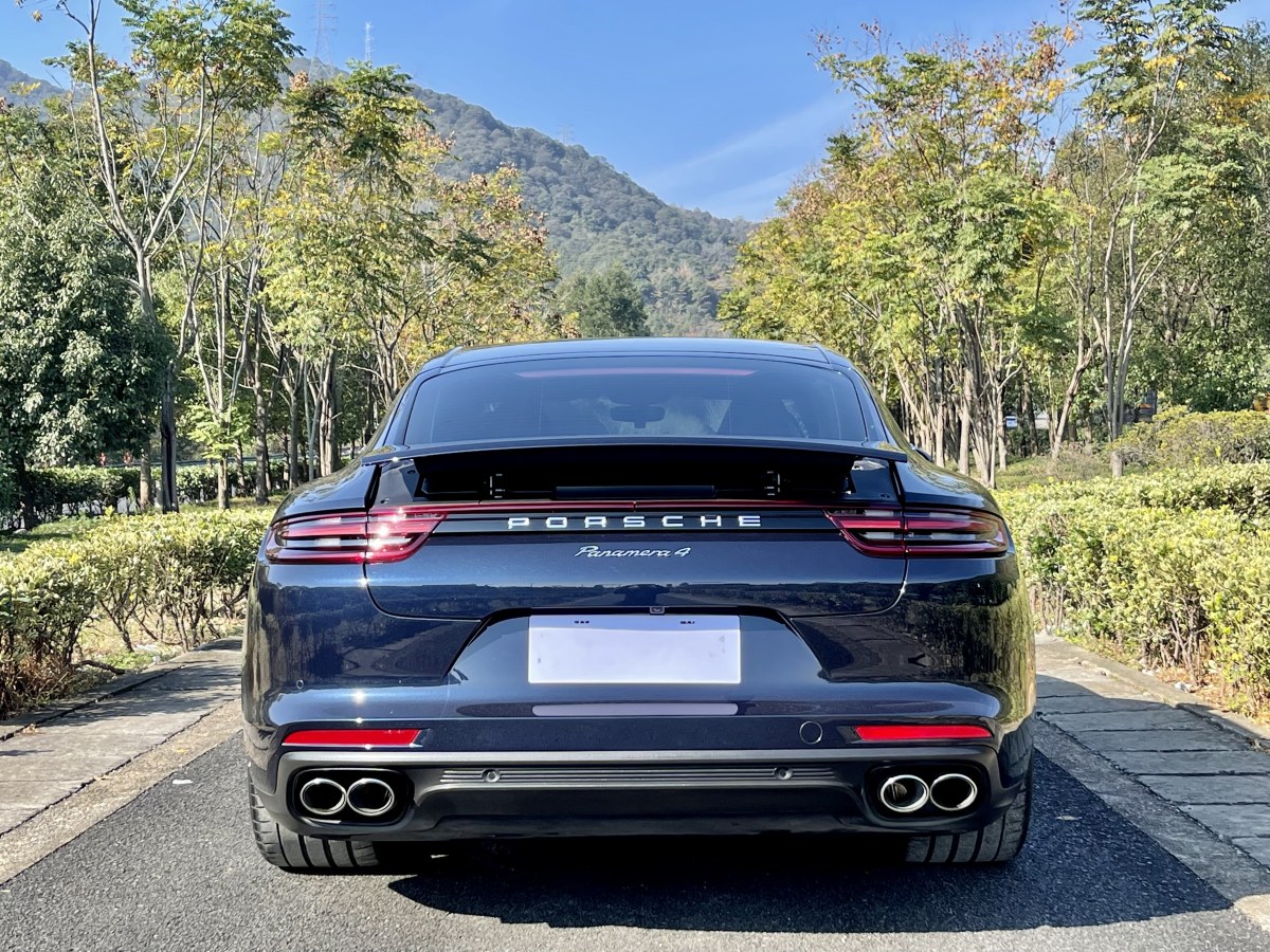 保時(shí)捷 Panamera  2019款 Panamera 4 行政加長版 2.9T圖片