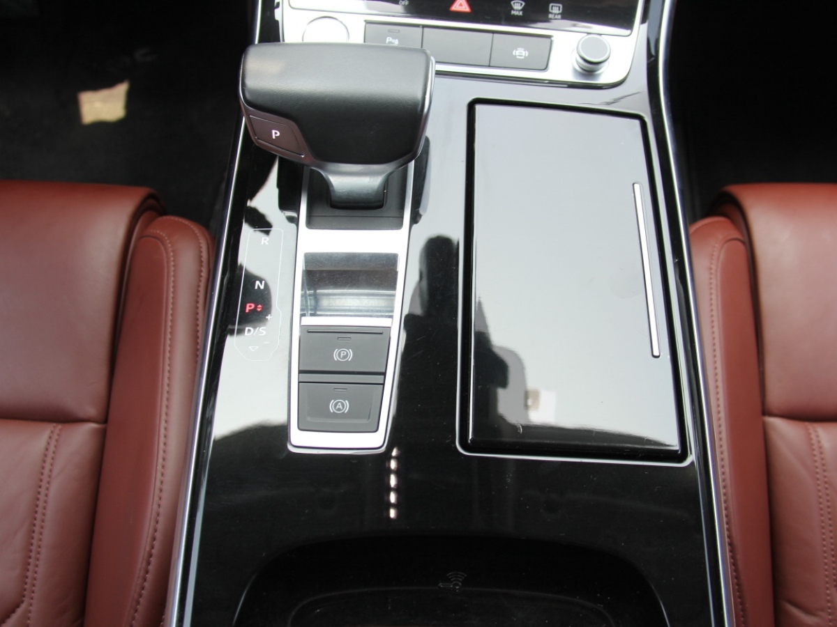 奧迪 奧迪A8  2018款 A8L 55 TFSI quattro投放版尊享型圖片