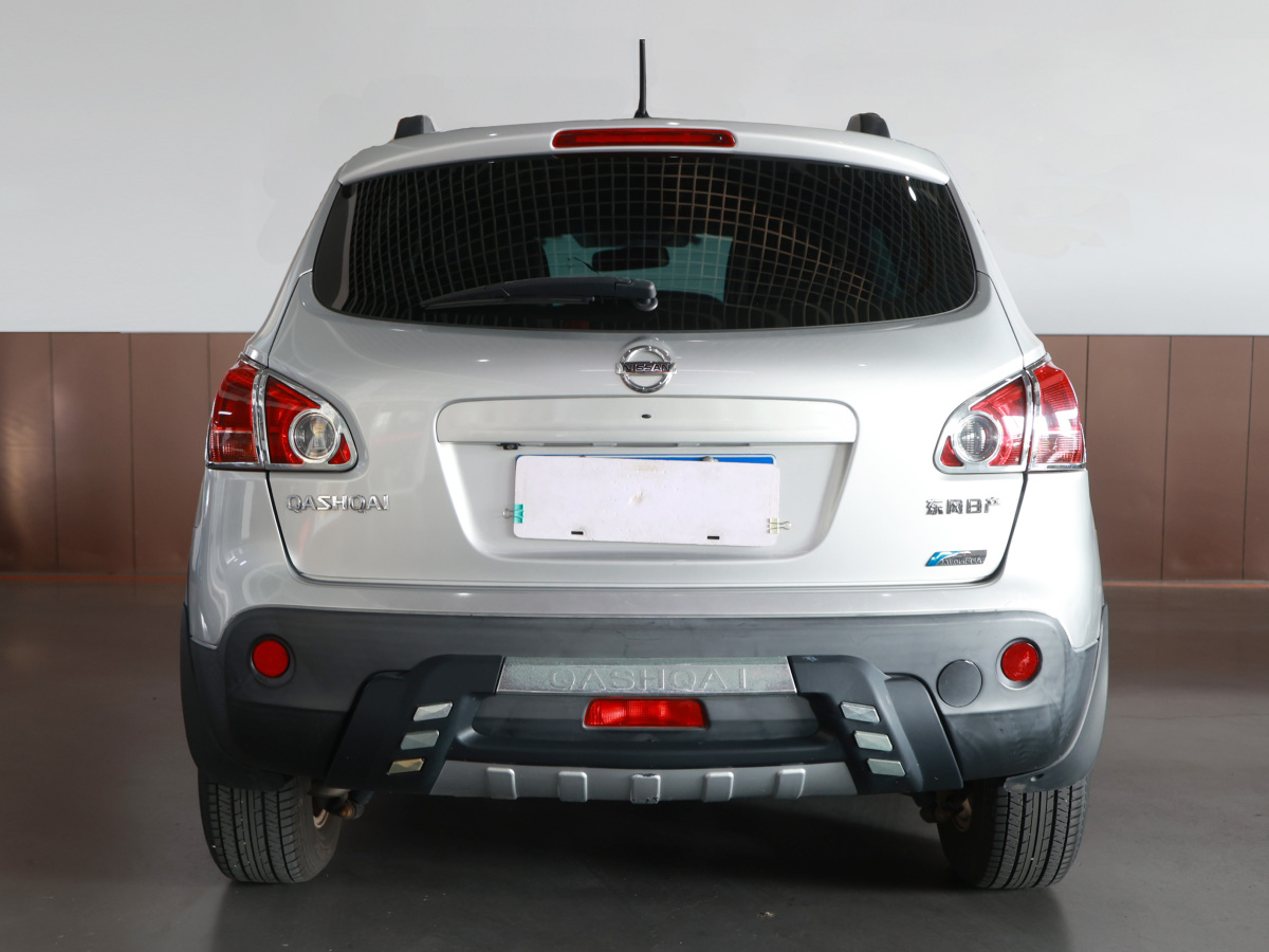 日產(chǎn) 逍客  2011款 2.0XL 火 6MT 2WD圖片