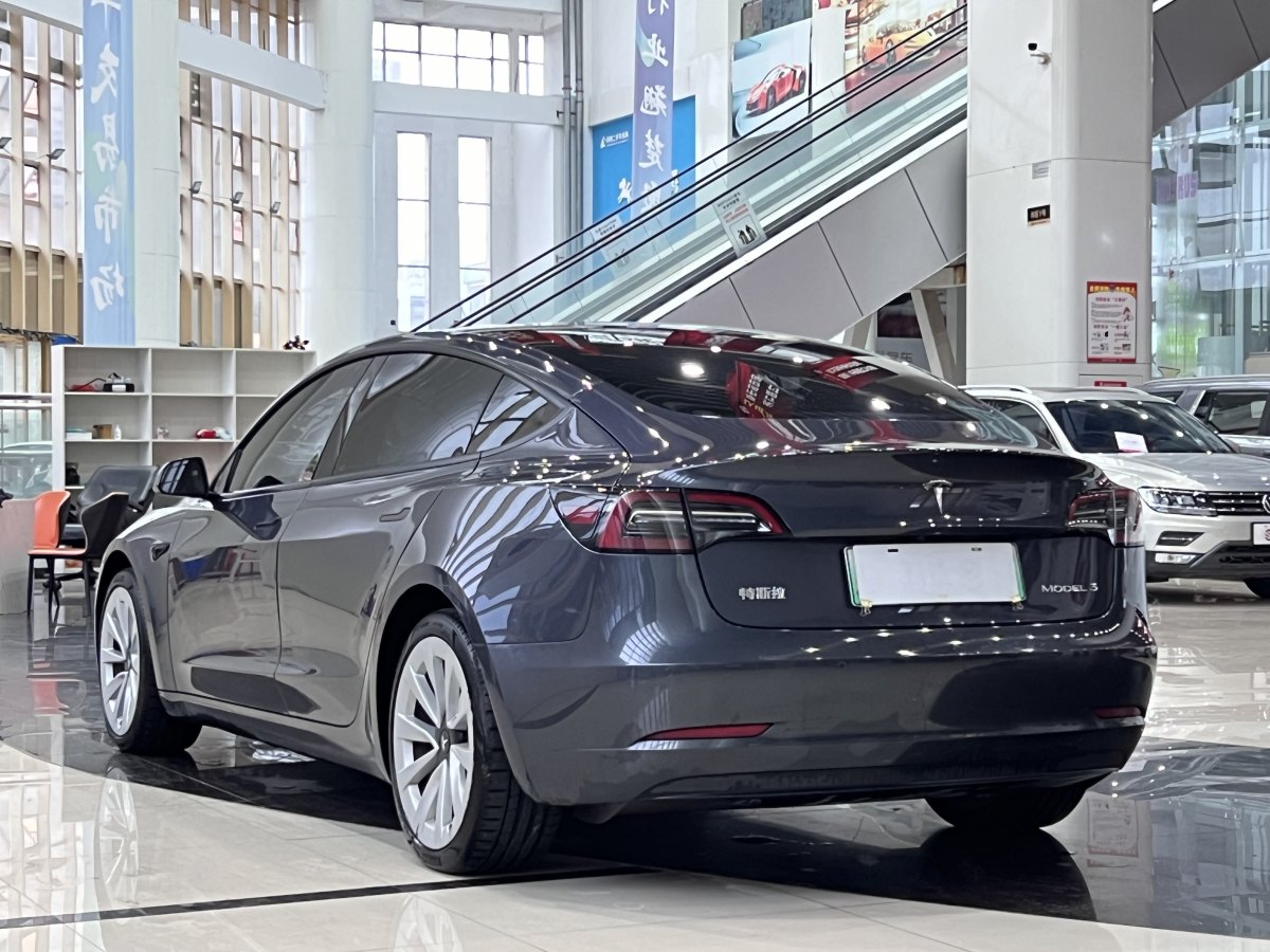 特斯拉 Model Y  2022款 改款 后輪驅(qū)動(dòng)版圖片