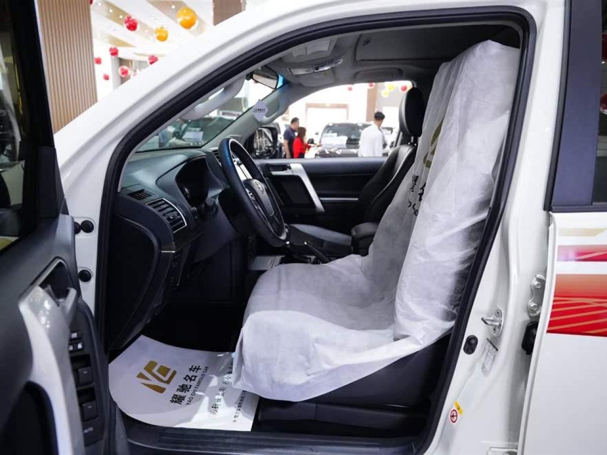 豐田 普拉多  2019款 3.5L 自動TX-L尊享版后掛備胎圖片