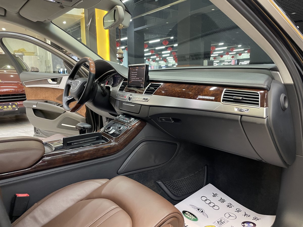 奧迪 奧迪A8  2013款 A8L 55 TFSI quattro豪華型圖片