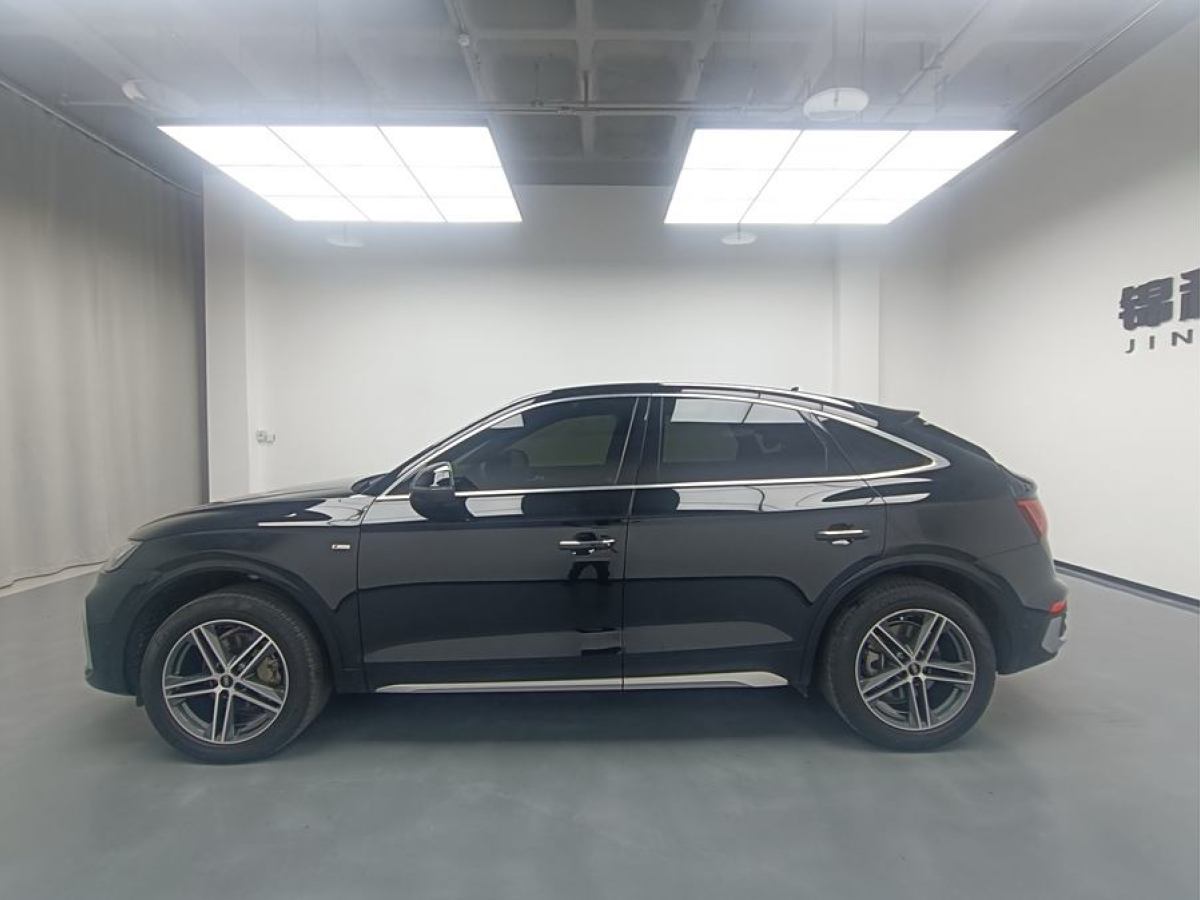 奧迪 奧迪Q5L Sportback  2022款 改款 40 TFSI 時(shí)尚型圖片