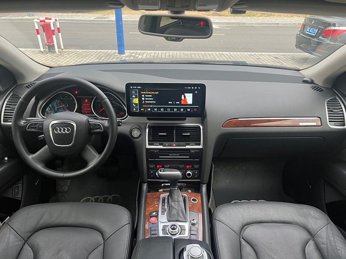 奧迪 奧迪Q7  2010款 3.6 FSI quattro 技術(shù)型圖片