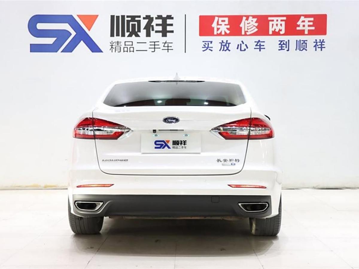 福特 蒙迪歐  2018款 EcoBoost 180 智控時(shí)尚型 國(guó)VI圖片