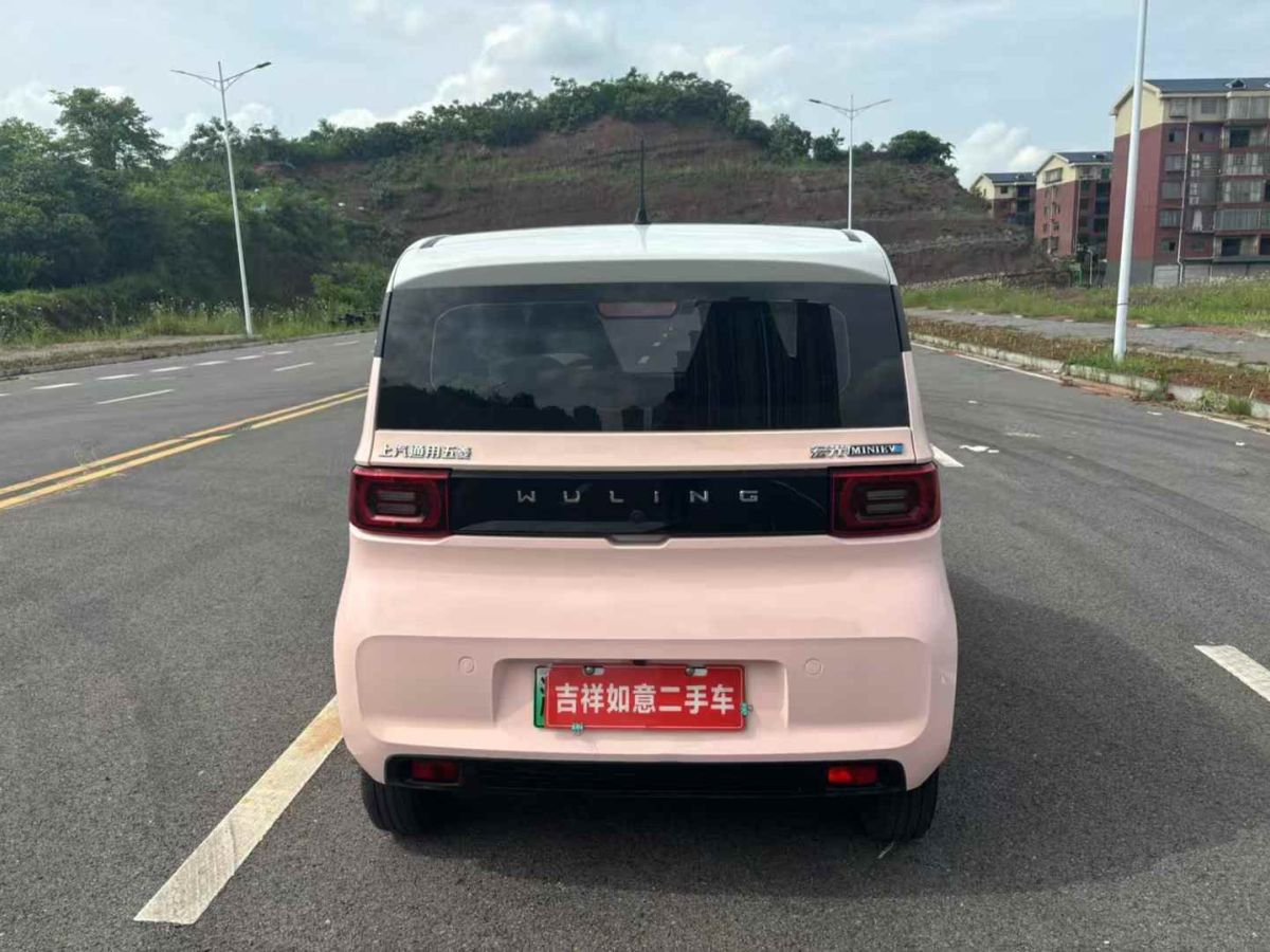五菱 宏光MINIEV  2022款 GAMEBOY 200km 玩樂(lè)款 磷酸鐵鋰圖片