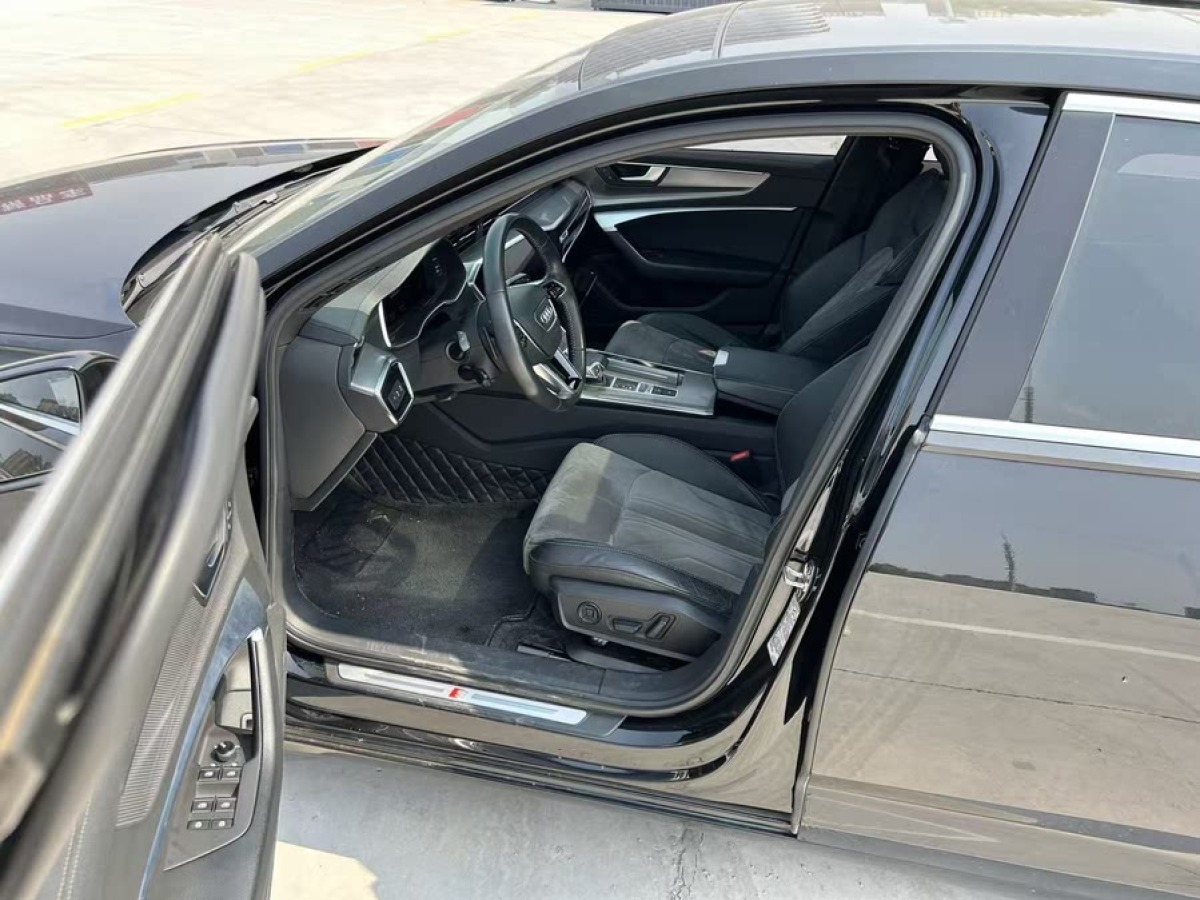 奧迪 奧迪A6L  2021款 45 TFSI 臻選動(dòng)感型圖片
