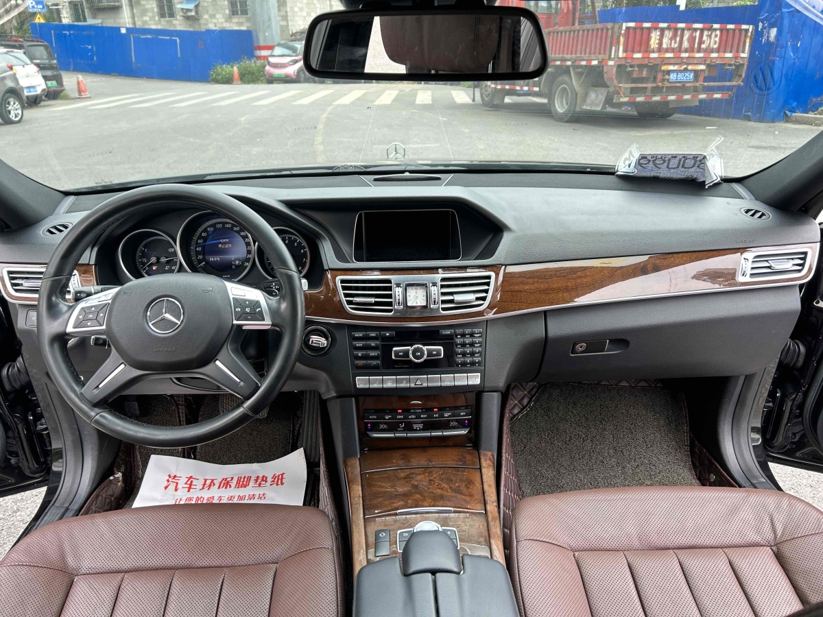 奔驰 奔驰E级  2014款 改款 E 300 L图片