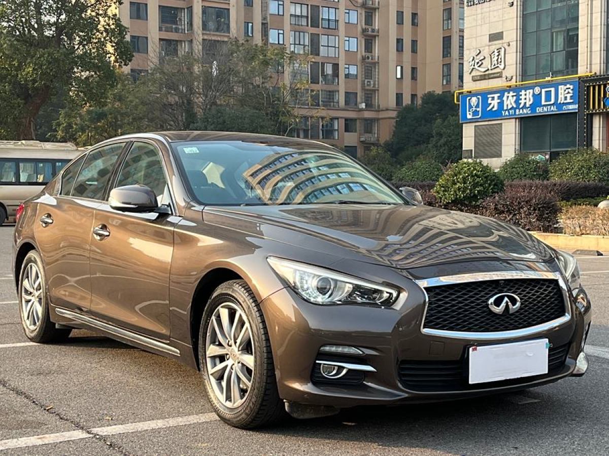 英菲尼迪 Q50L  2015款 2.0T 舒適版圖片