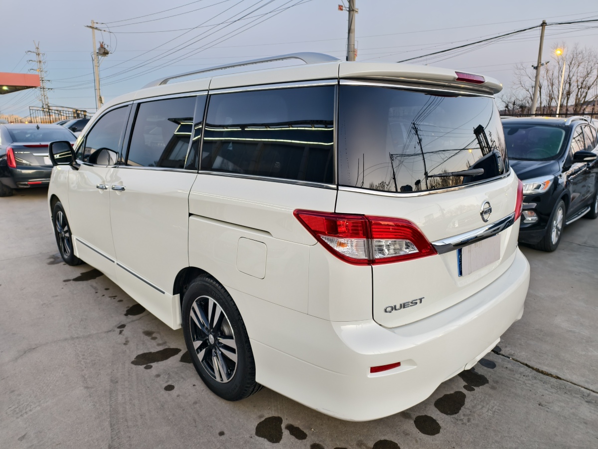 日產(chǎn) 貴士  2015款 3.5L SL圖片