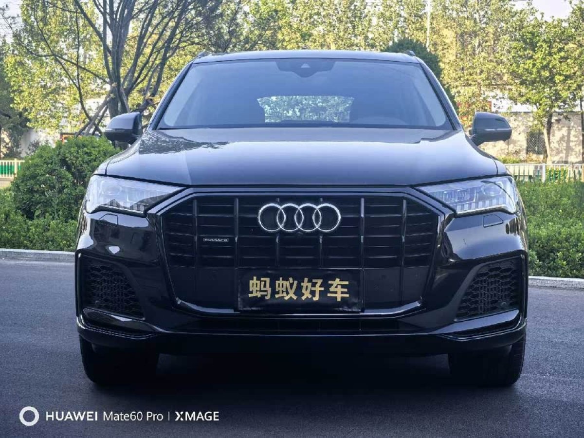 奧迪 奧迪Q7  2023款 55 TFSI quattro S line運(yùn)動(dòng)型圖片