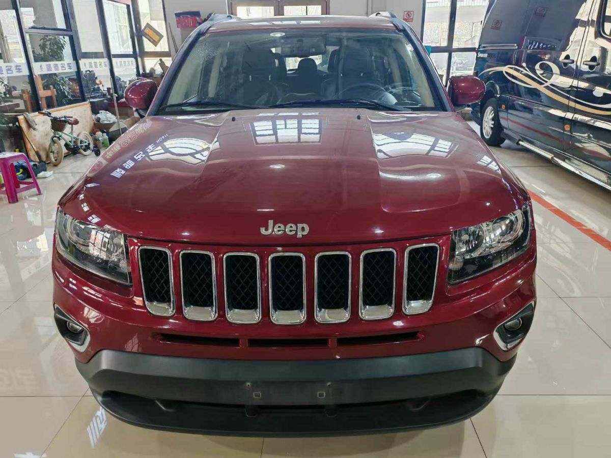 2015年1月Jeep 指南者  2015款 2.0L 兩驅(qū)豪華版