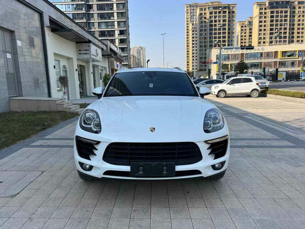 保時(shí)捷 Macan  2016款 Macan 2.0T圖片