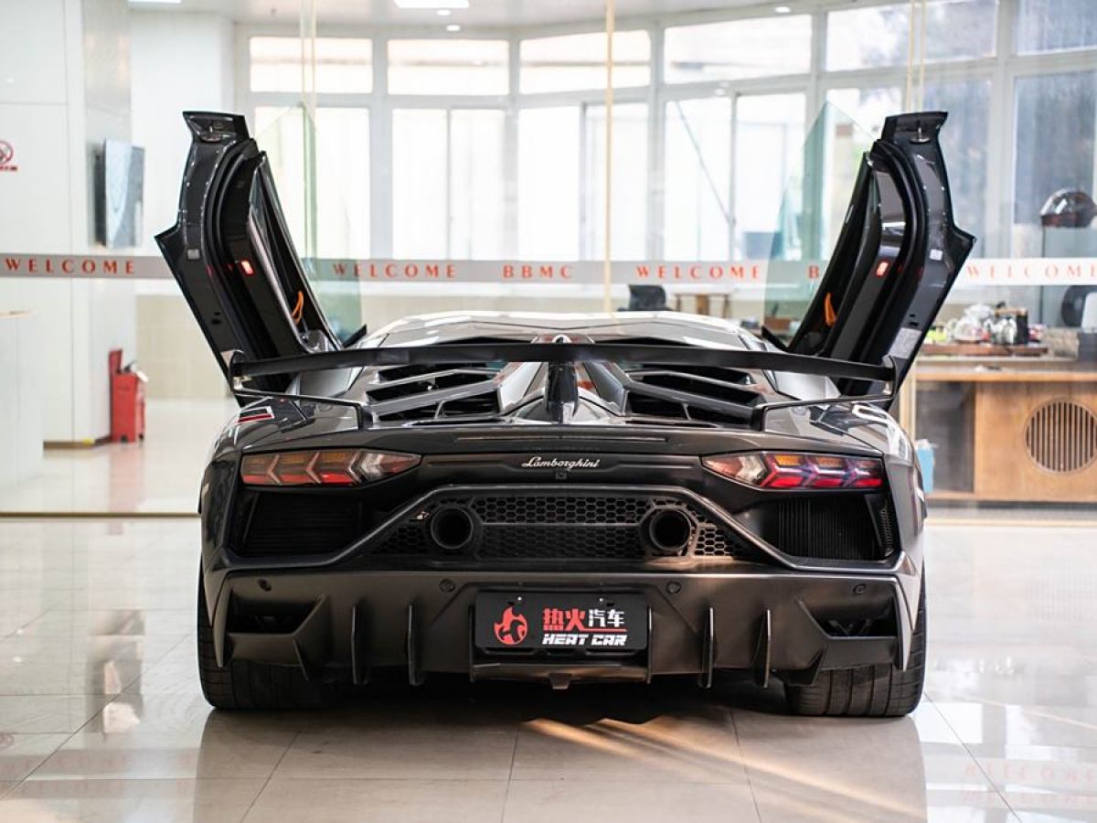 蘭博基尼 Aventador  2019款 Aventador SVJ圖片